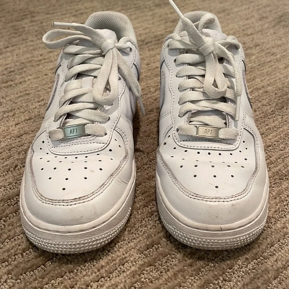 Nike Air Force 1; women’s size 7.5 US / UK 5 - Picture 3 of 5